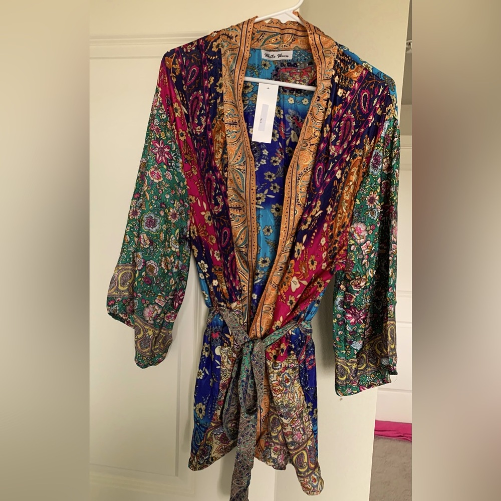 White Waves Silk Blend Paisley Kimono Cardigan - One Size NWT 🌴